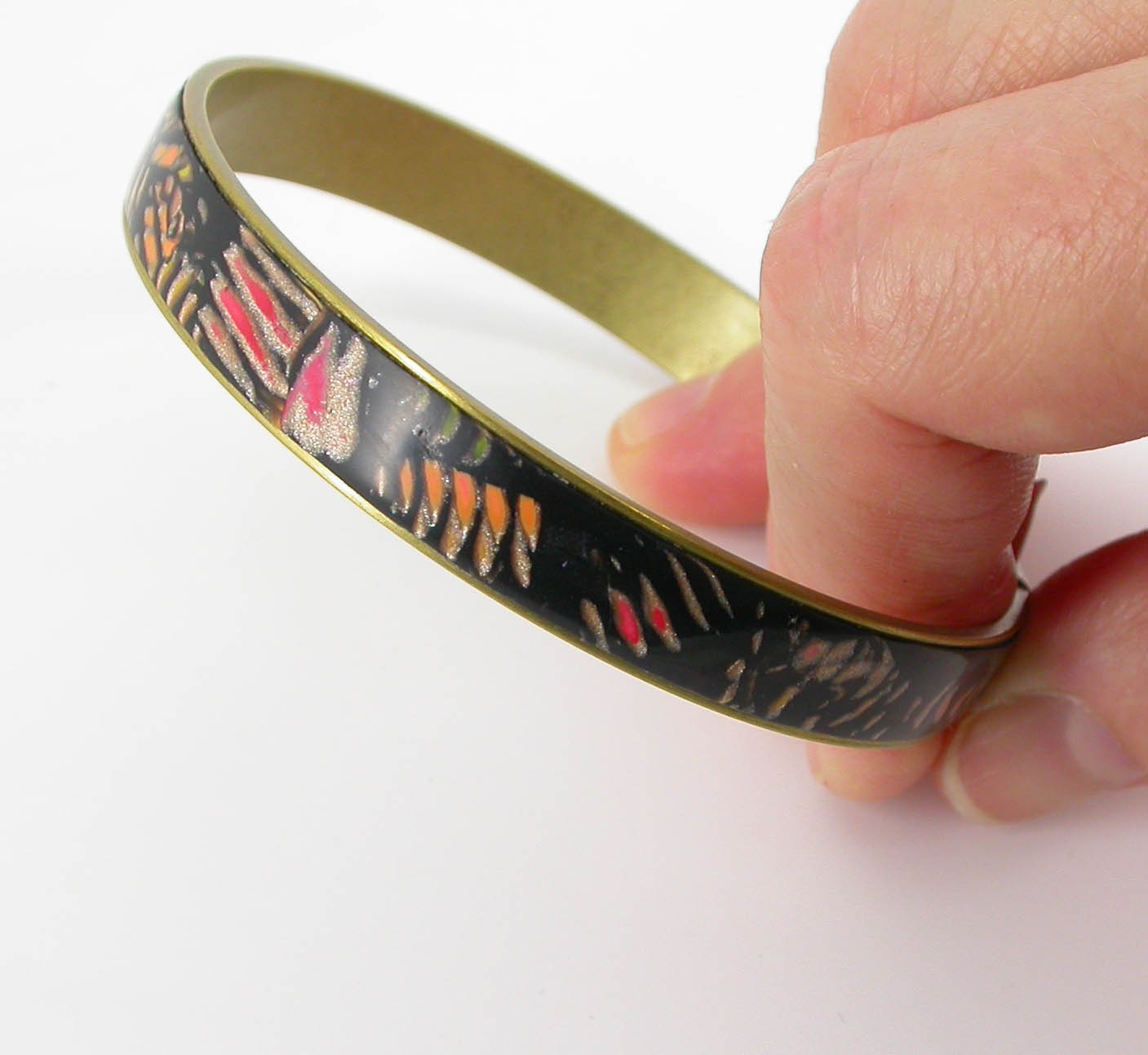 Handmade Black Snakeskin Style Bangle Bracelet by Linda Stiles Smith Of NatureScapes Studio. View Of The Narrow Style Bangle. Great Gift For Women.