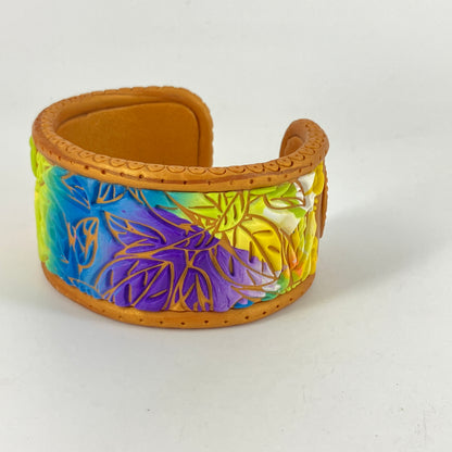 Colorful leaf pattern with lapis gemstone makes a versatile bracelet