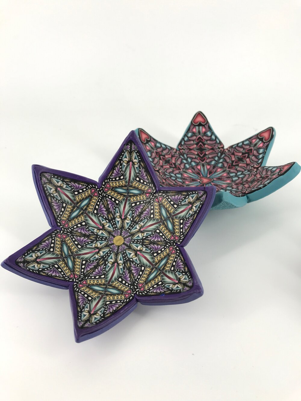 Colorful One-of-a-Kind Trinket Dishes handmade with Polymer Clay by Linda Stiles Smith of NatureScapes Studio. Front view of the purple star design. Gift ideas for women.