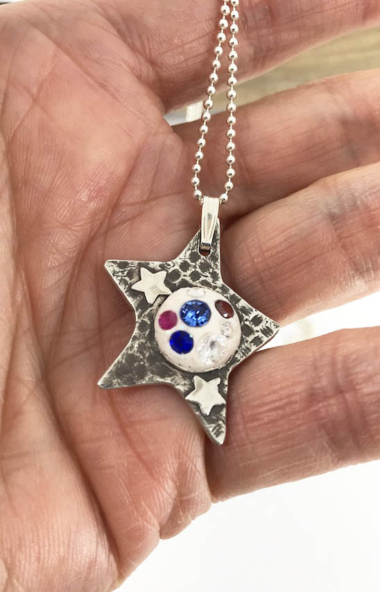 Star Spangled Fine Silver Necklace handmade by Linda Stiles Smith of NatureScapes Studio. Front view. Gift ideas for women.